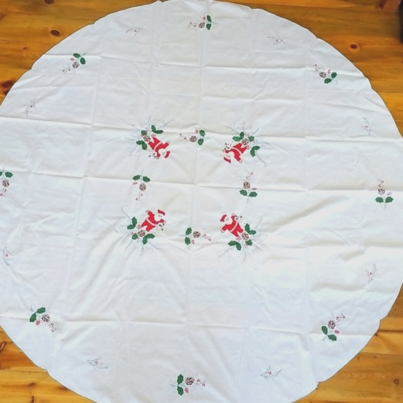 Vtg Christmas Tablecloth & Napkins Set - Picture 10 of 10